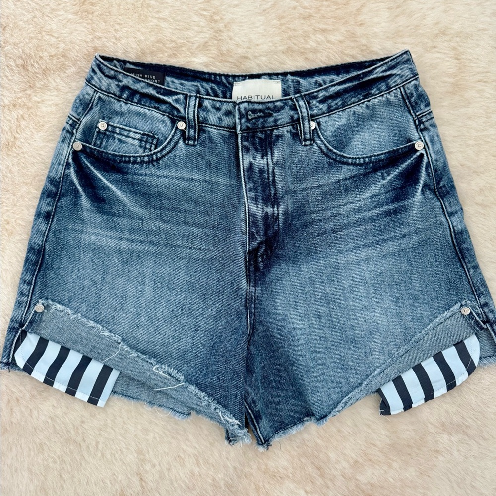Habitual Girls High Rise Jean Shorts Exposed Striped Pockets Blue Sz 16 waist26